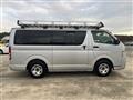 2009 Toyota Hiace Van