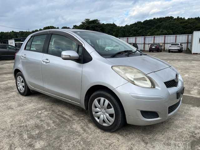 2010 Toyota Vitz