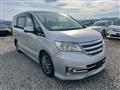 2012 Nissan Serena
