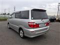 2004 Toyota Alphard