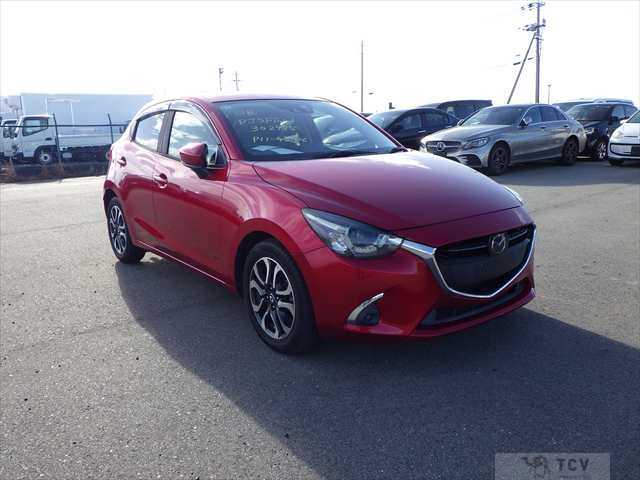 2016 Mazda Demio