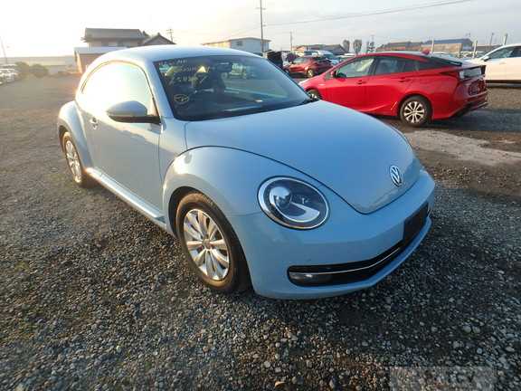 2013 Volkswagen Beetle