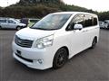 2011 Toyota Noah
