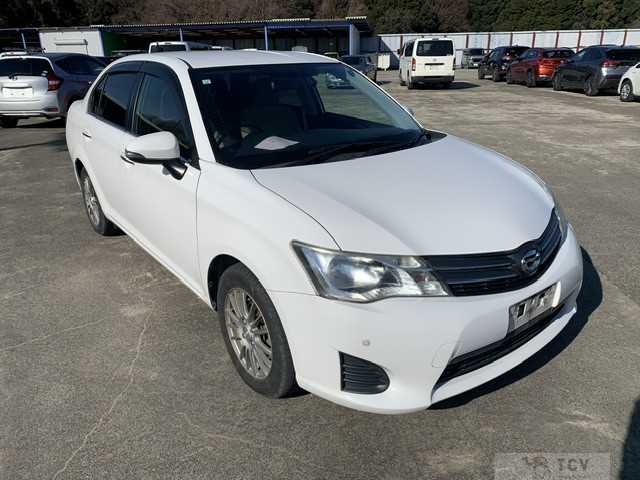 2013 Toyota Corolla Axio