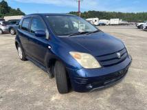 2002 Toyota IST