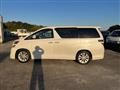 2010 Toyota Vellfire