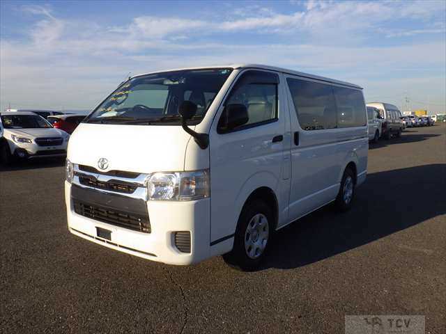 2015 Toyota Regiusace