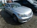 2012 Lexus LS
