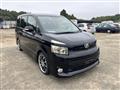 2008 Toyota Voxy