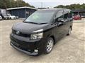 2007 Toyota Voxy