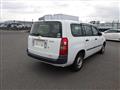 2007 Toyota Succeed Van