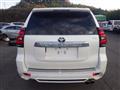 2017 Toyota Land Cruiser Prado