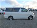 2005 Toyota Alphard
