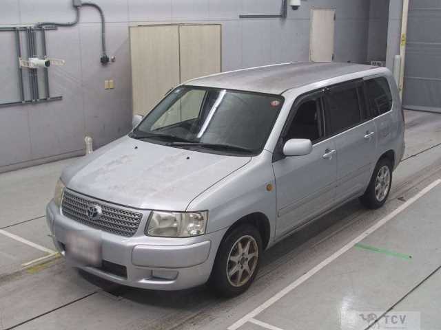 2004 Toyota Succeed