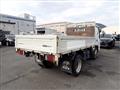 2001 Isuzu Elf