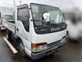 2001 Isuzu Elf