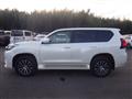 2017 Toyota Land Cruiser Prado