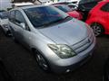 2004 Toyota IST