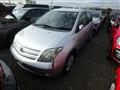 2004 Toyota IST