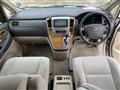 2006 Toyota Alphard