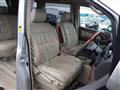 2004 Toyota Alphard
