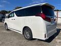 2019 Toyota Alphard Hybrid