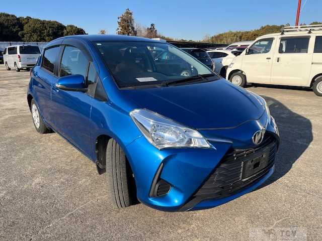 2017 Toyota Vitz