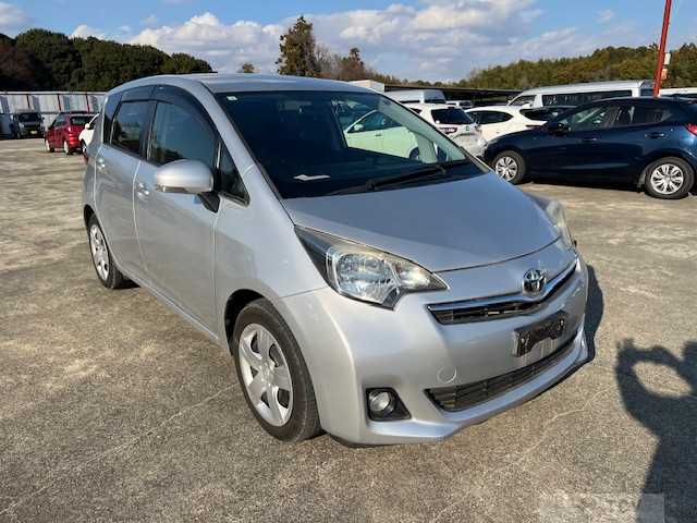 2011 Toyota Ractis