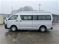 2007 Toyota Hiace Commuter