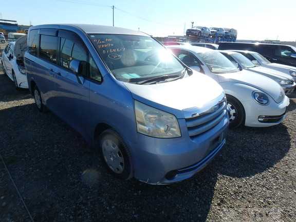 2008 Toyota Noah