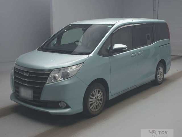 2014 Toyota Noah