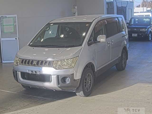2008 Mitsubishi Delica D5