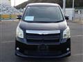 2008 Toyota Noah