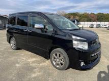 2009 Toyota Voxy