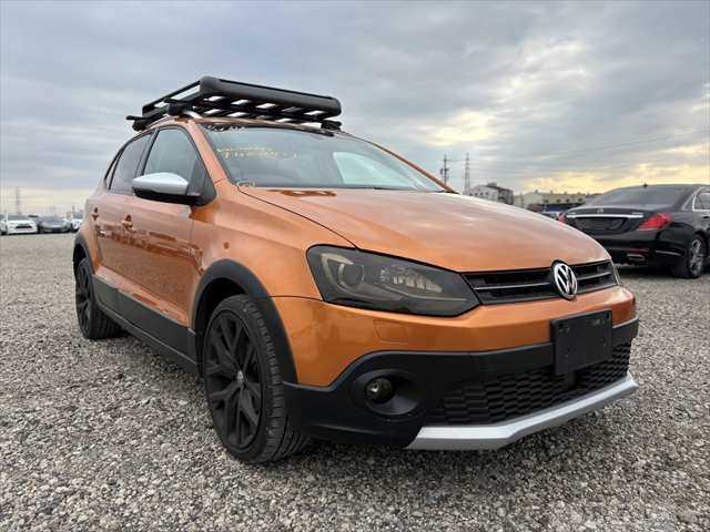 2015 Volkswagen Cross Polo
