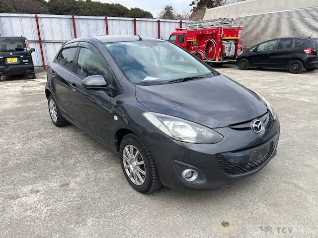 2013 Mazda Demio