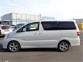 2004 Toyota Alphard