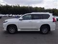 2019 Toyota Land Cruiser Prado