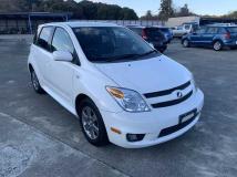 2005 Toyota IST