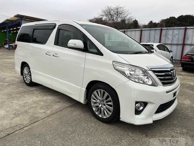 2012 Toyota Alphard