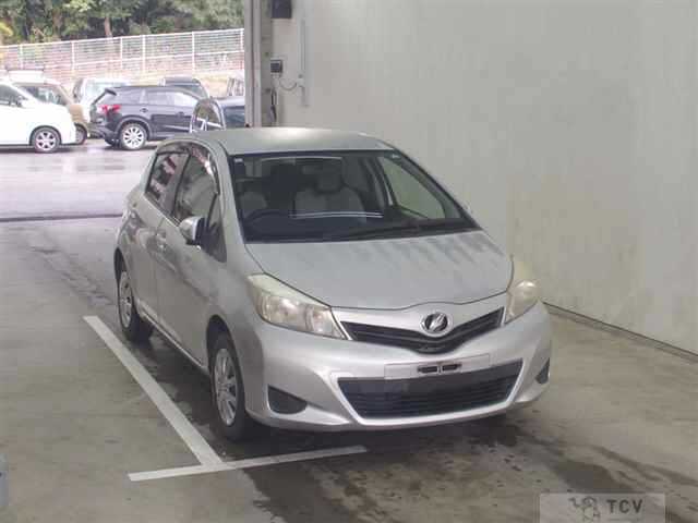 2013 Toyota Vitz