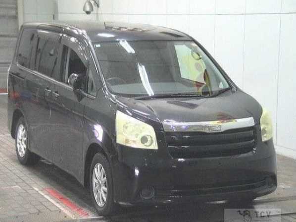 2008 Toyota Noah