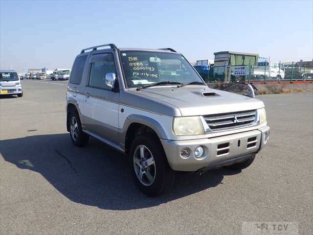 2005 Mitsubishi Pajero Mini