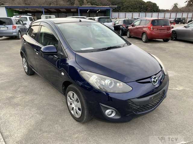 2013 Mazda Demio