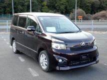 2011 Toyota Voxy