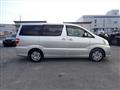 2003 Toyota Alphard