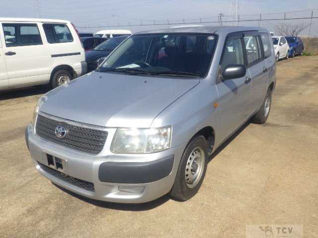 2004 Toyota Succeed Van