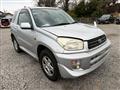 2001 Toyota RAV4