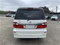 2004 Toyota Alphard