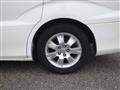 2005 Toyota Alphard